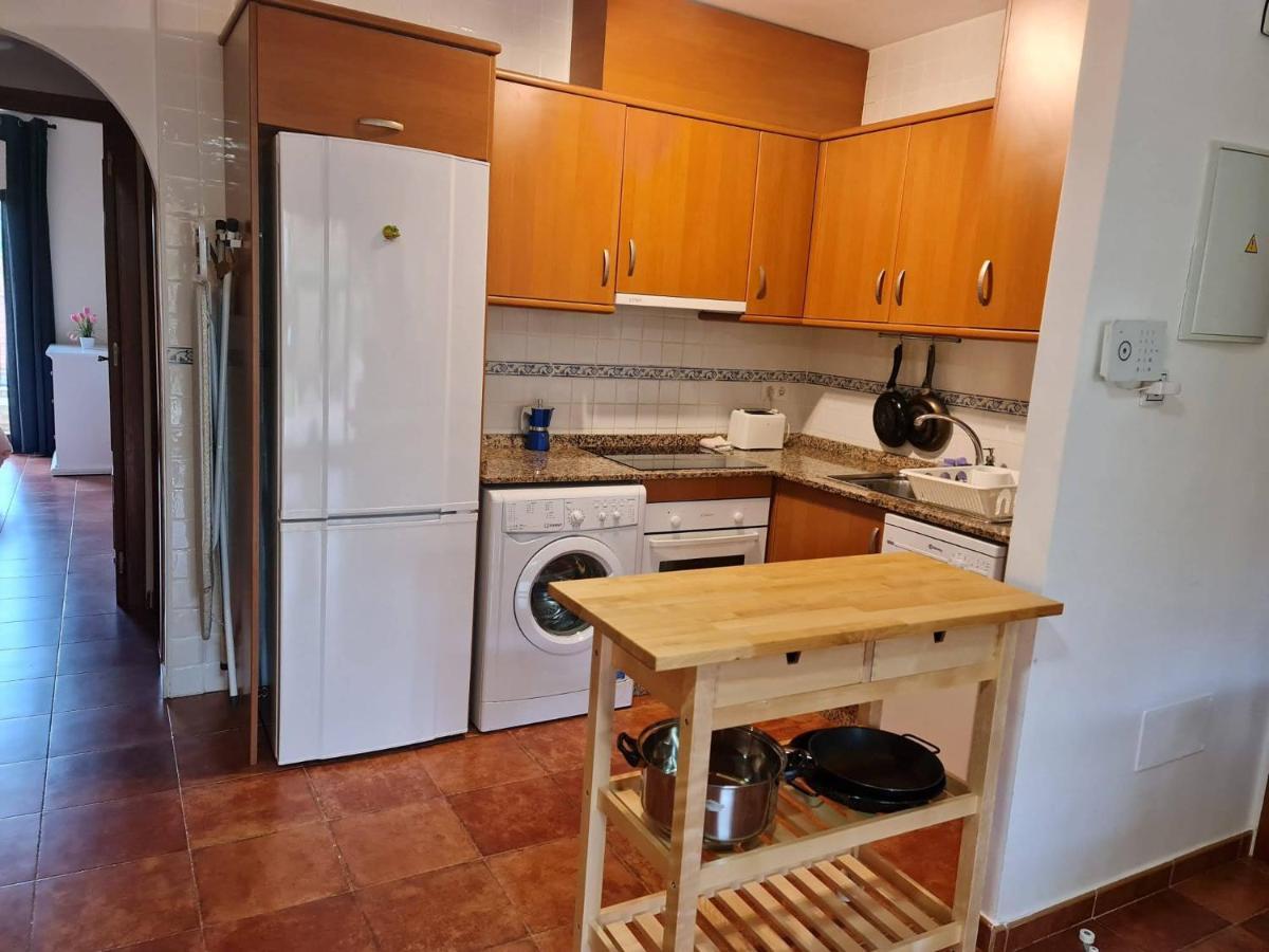 Apartamento Con Hermoso Jardin Y Ac Исла Плана Екстериор снимка