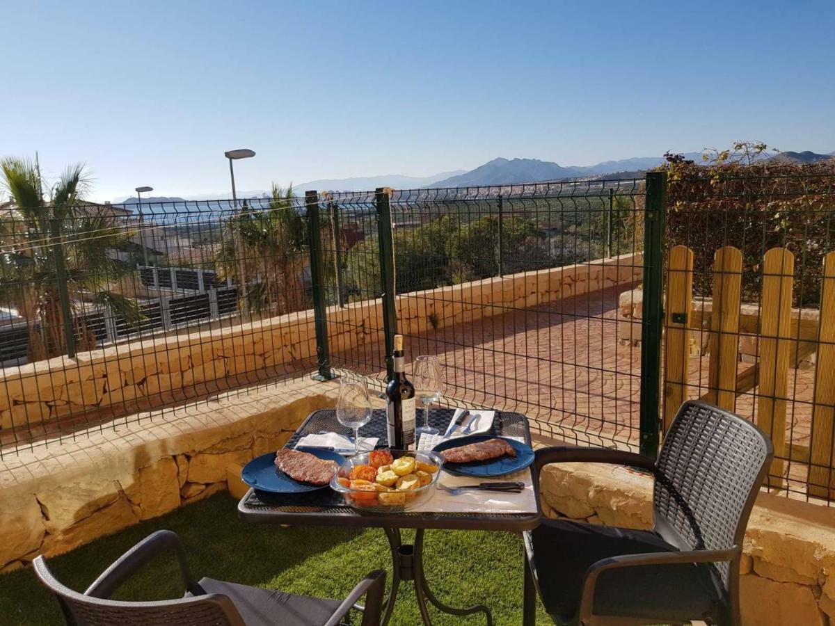 Apartamento Con Hermoso Jardin Y Ac Исла Плана Екстериор снимка